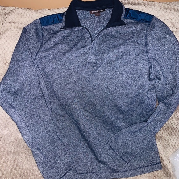 Blue comfy sweatshirt size small ( fits medium ) - Picture 1 of 3